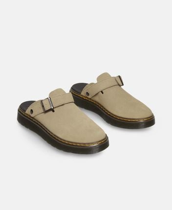 Slippers Carlson