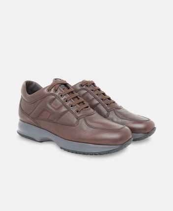 Sneakers Interactive