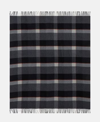 Cashmere blanket