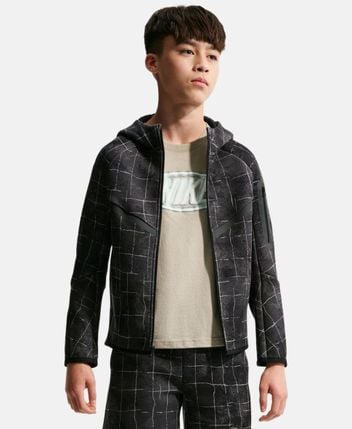 Hooded sweat jacket