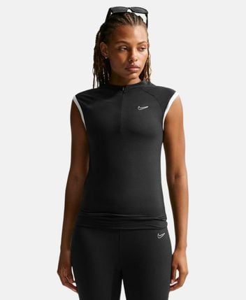 Training shirt