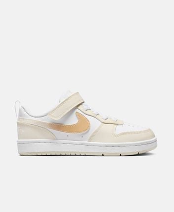 Sneakers Court Borough