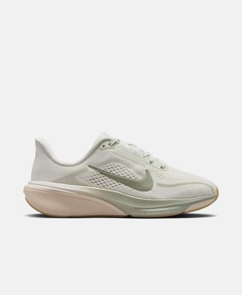 Running shoes Pegasus 42