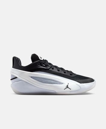 Training shoes Luka 5