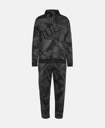 Sweatshirt and trousers set