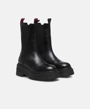 Chelsea boots
