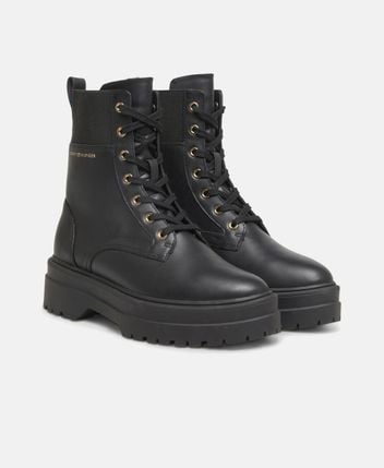 Lace-up ankle boot