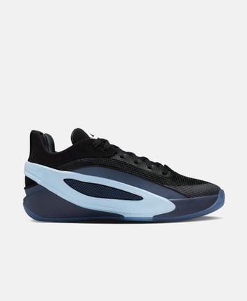 Basketball shoes Luka 5 Slovenian Glow