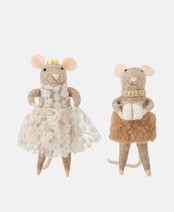 Tree decorations Peo