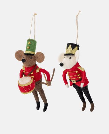 Tree decorations Peo