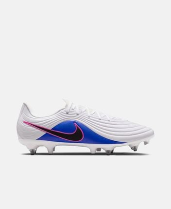 Football boots Tiempo Maestro Academy