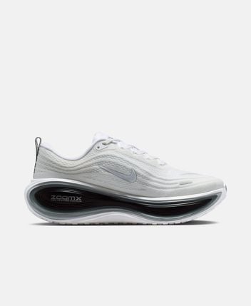 Running shoes Vomero Plus