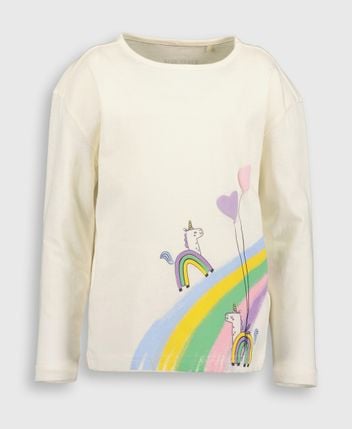 Long-sleeved top