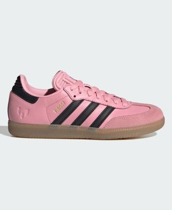 Football boots P3