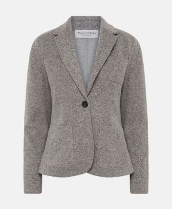 Single-button blazer