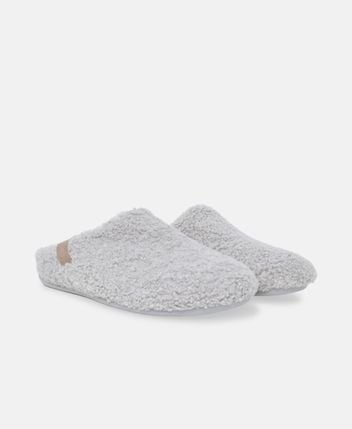 Clogs