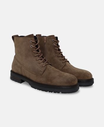 Lace-up ankle boot
