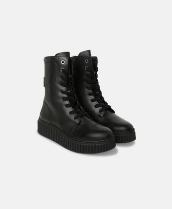 Lace-up ankle boot
