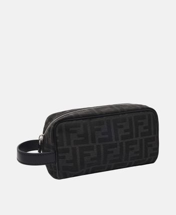 Cosmetic bag