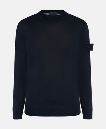 Wool pullover