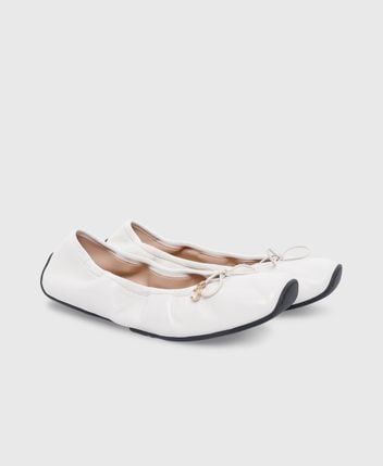 Ballet flats