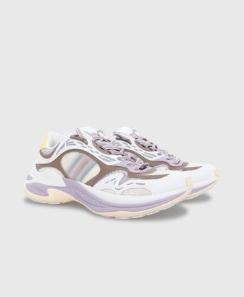 Chunky sneakers
