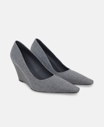 Wedge pumps