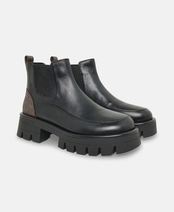 Chelsea boots Baylor