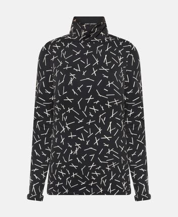 Long-sleeved top