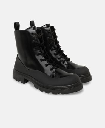 Lace-up ankle boot Grainer