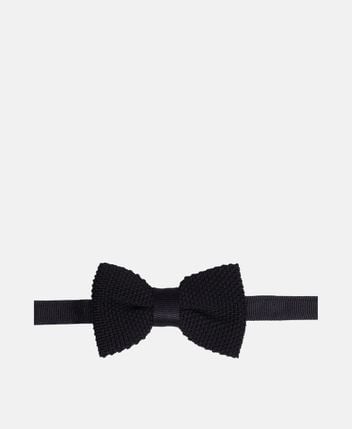 Silk bow tie