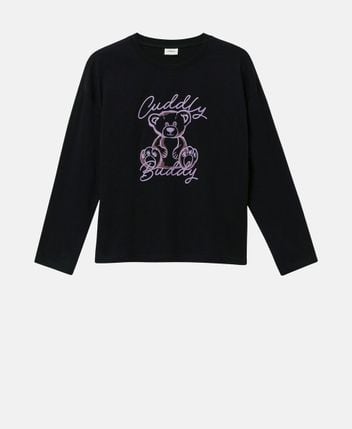 Long-sleeved top