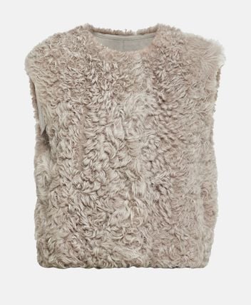 Reversible shearling gilet