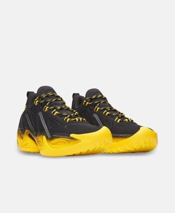 Basketball shoes Curry 13