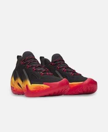Basketball shoes Curry 13