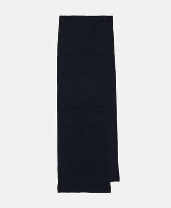 Wool scarf
