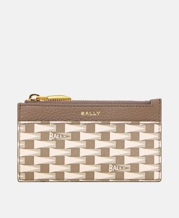 Wallet Pennant