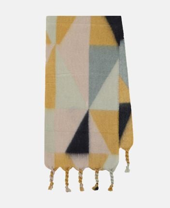 Knitted scarf