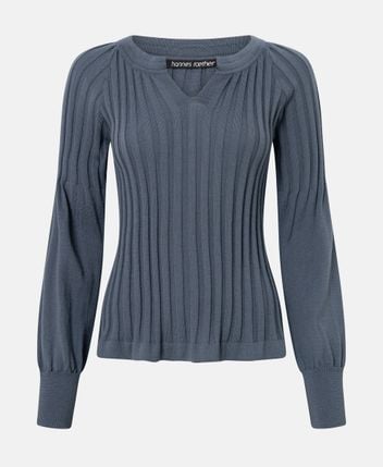 Wool pullover