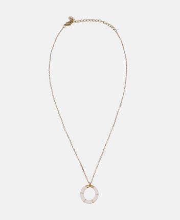 Necklace with pendant