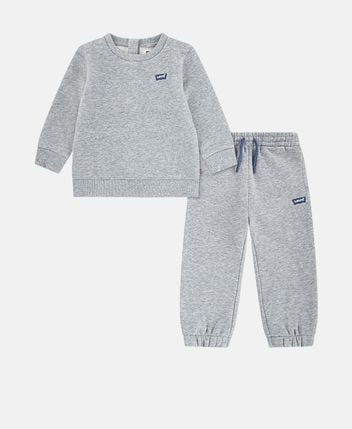 Sweatshirt and trousers set