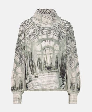 Knitted jumper
