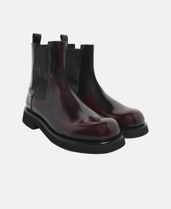 Chelsea boots