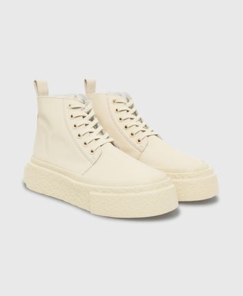 Platform sneakers