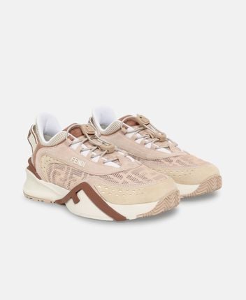 Chunky sneakers