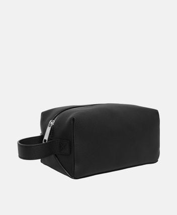 Leather wash bag