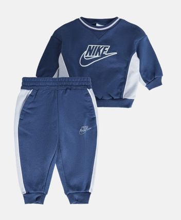 Track suit