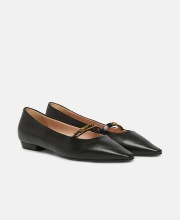 Ballet flats