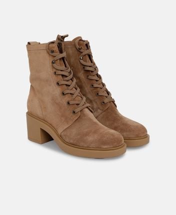 Lace-up ankle boot Foster
