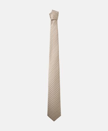 Silk tie